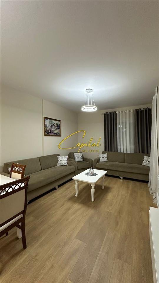 Appartamento con affitto 1+1 in Via 5 Maji