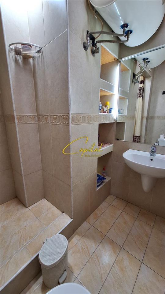 APPARTAMENTO CON AFFITTO 3+1+2 BRRYLI 700 EURO
