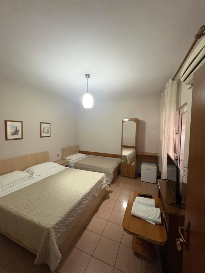 Tirana, affitto di appartamento 2+1 Piano 2, 60 m² 400 € (Selvia)