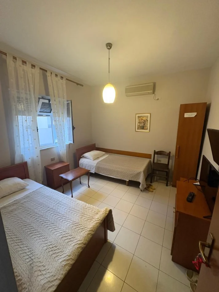 Tirana, affitto di appartamento 2+1 Piano 2, 60 m² 400 € (Selvia)