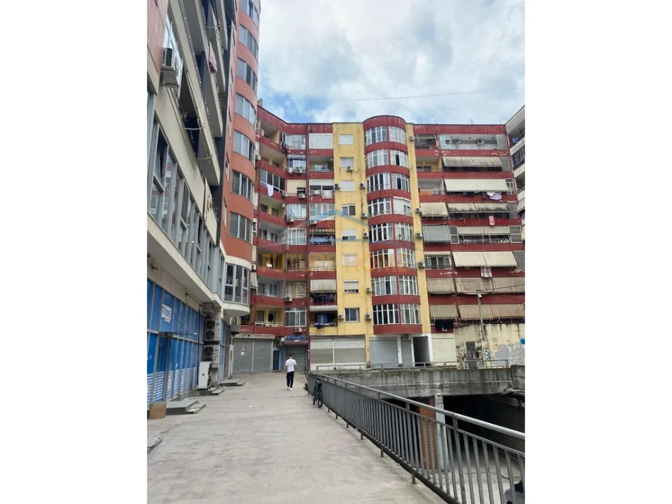 Tirane, Apartment for Sale 2+1, 9th Floor, 96 m², €160,000 (New Ring Road near Bar "Bohem")