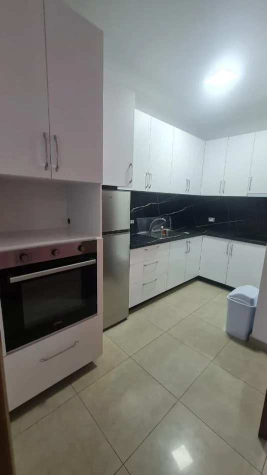Tirana, Apartment for Rent 3+1, 4th Floor, 100 m², €800 (DON BOSKO)