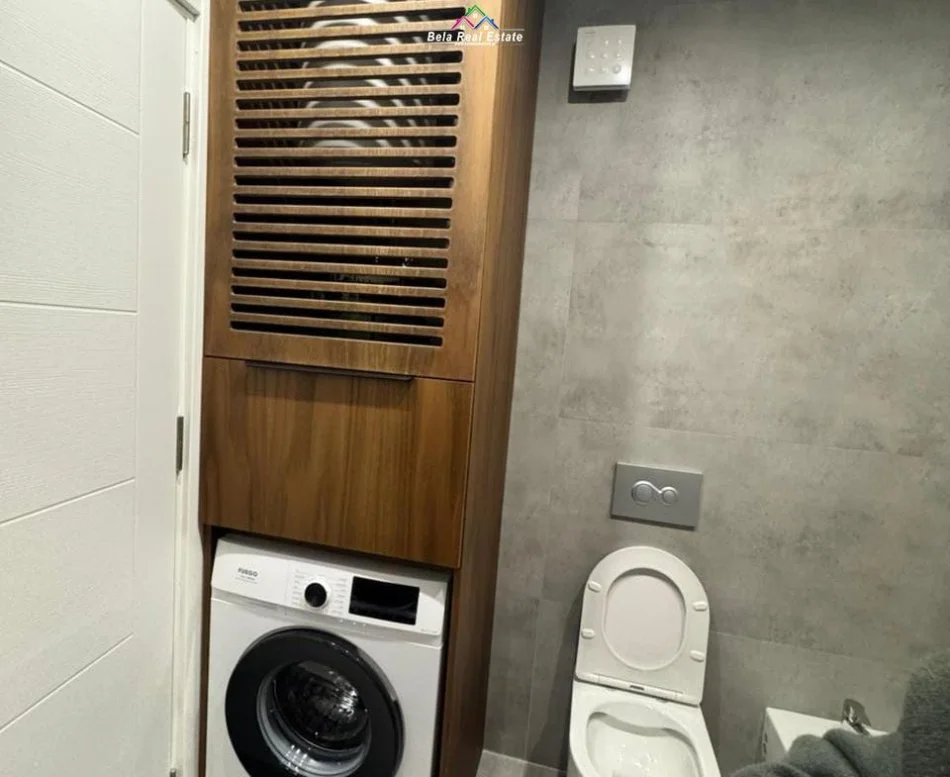 Tirane, affitto appartamento 1+1 Piano 4, 50 m² 700 € (Via Xhanfize Keka)