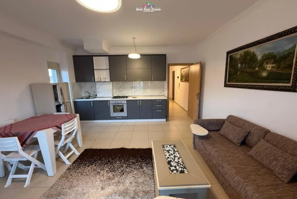 Tirana, Affitto appartamento 2+1 Piano 4, 79 m² 520 € (Via Endri Keko)