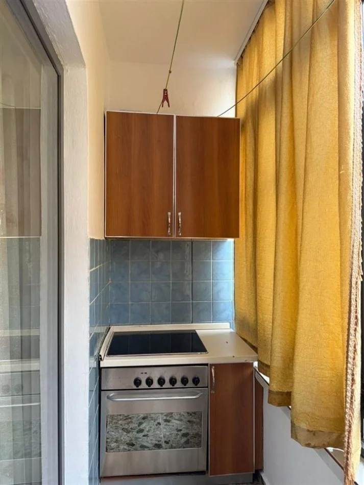Tirane, Apartment for Rent 1+1+Balcony, 1st Floor, 80 m², €550 (5 MONTHS)