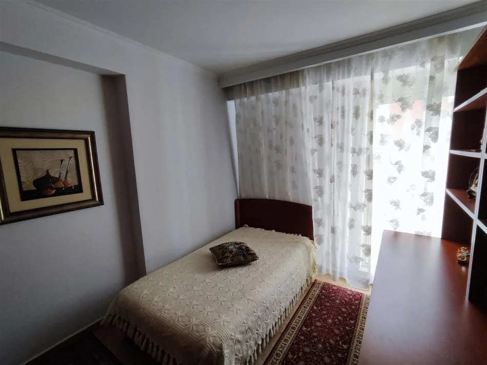 Tirana, Apartment for Rent 2+1, 3rd Floor, 90 m², €750 (Deliorgji Complex)