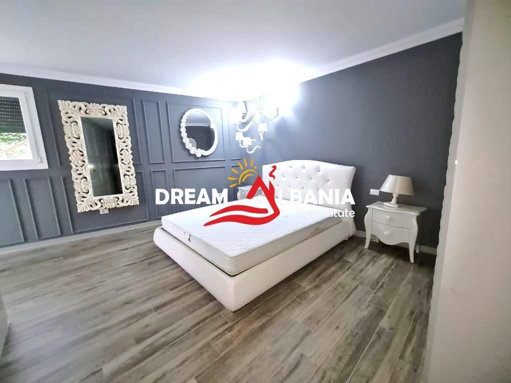 Villa a 2 piani in affitto presso Residenza Long Hill, (ID 4251295)