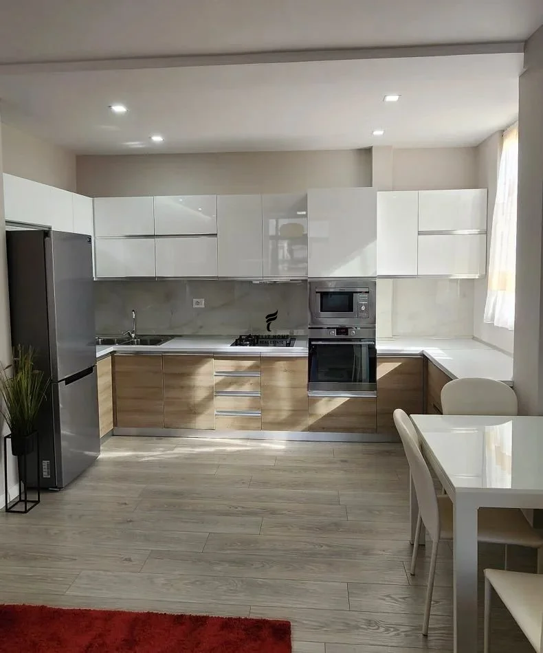 Tirana, Apartment for Rent 1+1, 3rd Floor, 78 m², €780 (MYSLYM SHYRI)