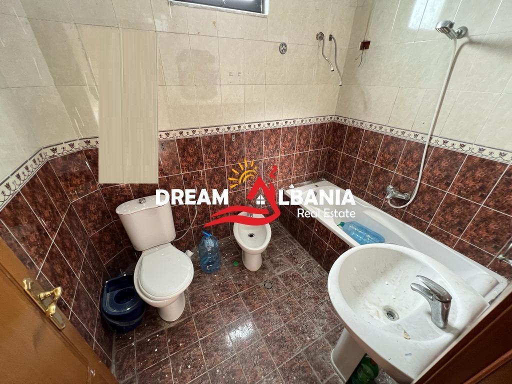 3-Story Villa for Sale in Yzberisht (ID 4141034)