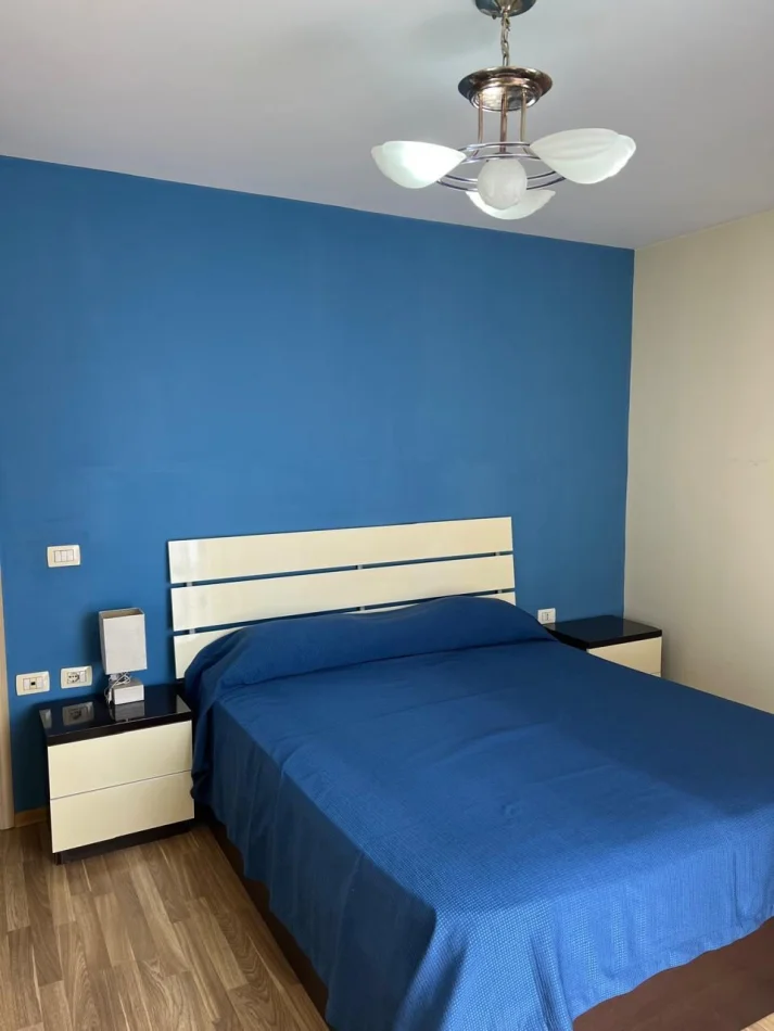 Tirane, Rental 2+1 Apartment, 4th Floor, 114 m², €700 (Pazari I Ri)