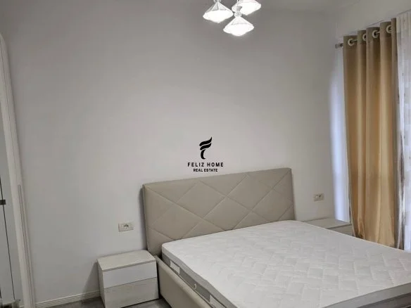 Tirane, affitto appartamento 2+1 Piano 3, 78 m² 700 € (5 MAGGIO)