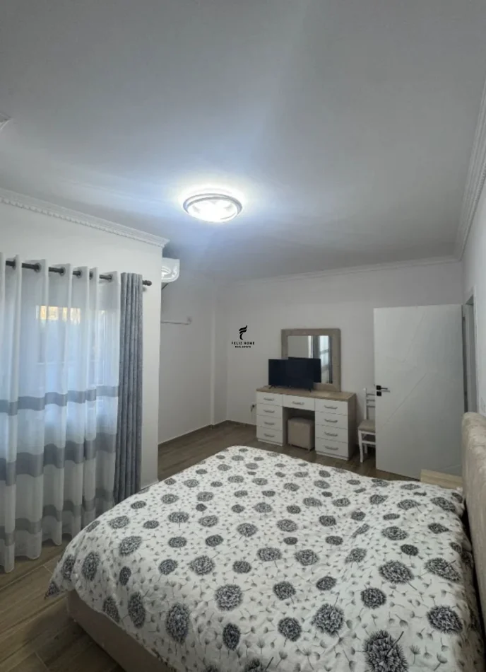Tirane, affitto appartamento 2+1 Piano 3, 110 m² 600 € (ALI DEMI)