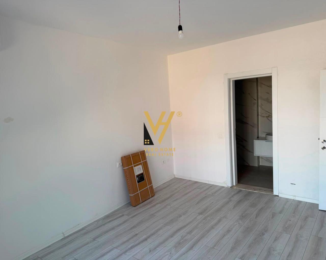 FOR RENT 105 m2 APARTMENT ON BULEVARDI I RI FOR 80,000 LEK