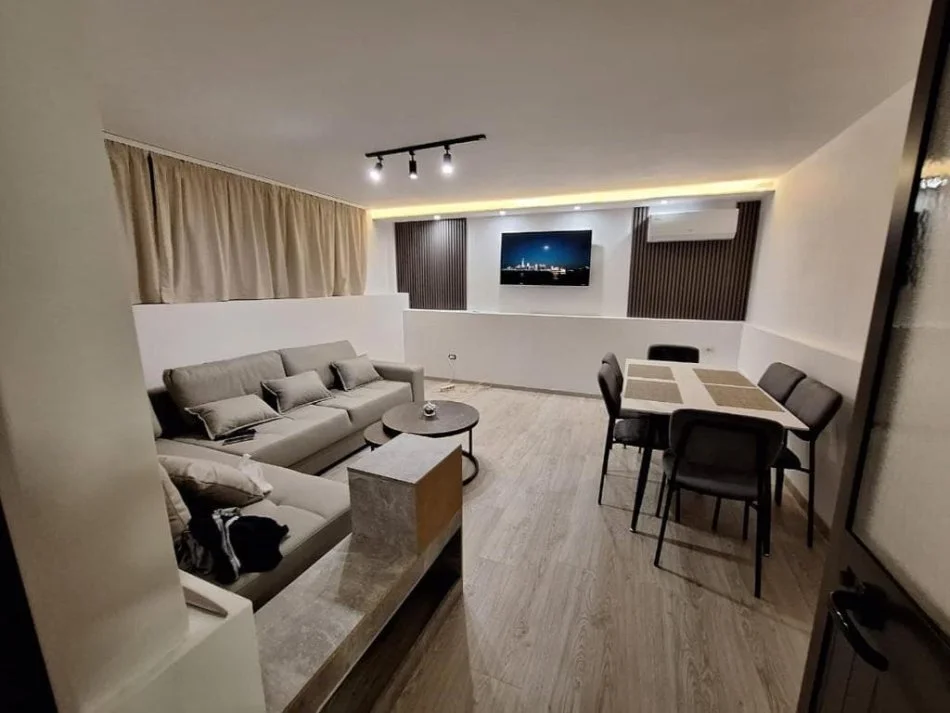 Tirane, affitto mensile Villa 1+1 Piano 1, 75 m² 600 € (Via Ali Demi)
