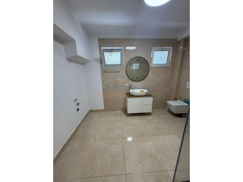 0696043713, Rent, Business Environment for Office, Margarita Street