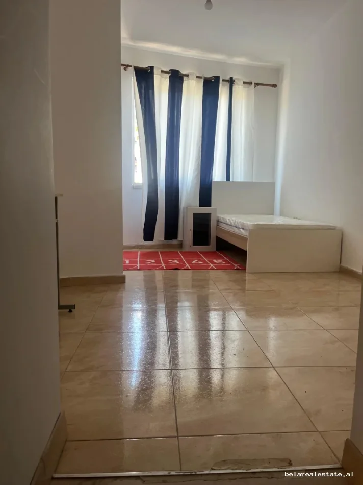 Tirane, Rental Apartment 2+1, 3rd Floor, 82 m², €530 (Sokrat Miho)