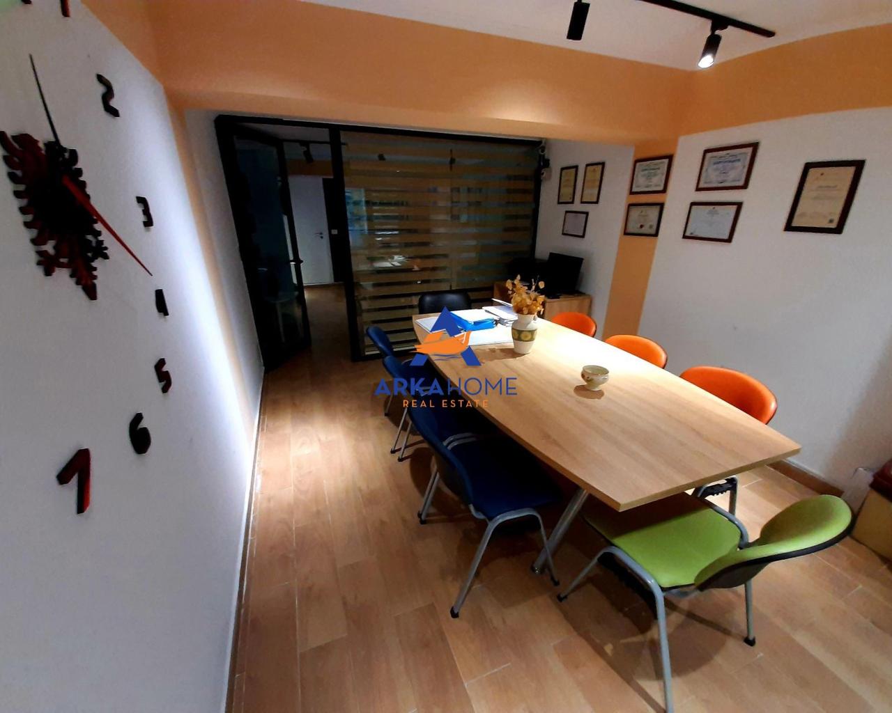 OPPORTUNITY OFFICE FOR SALE 41m2