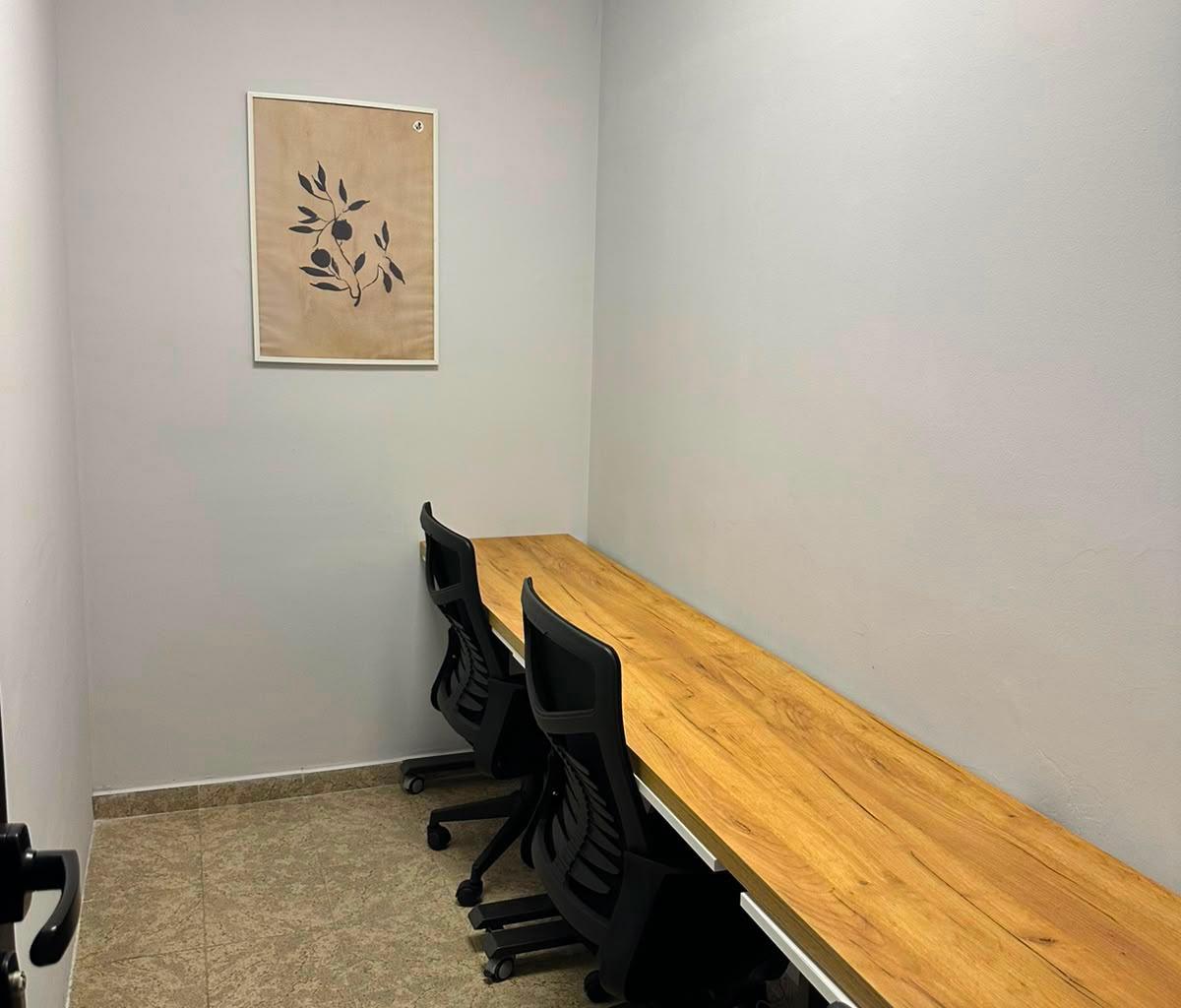 Office for Rent, Bllok