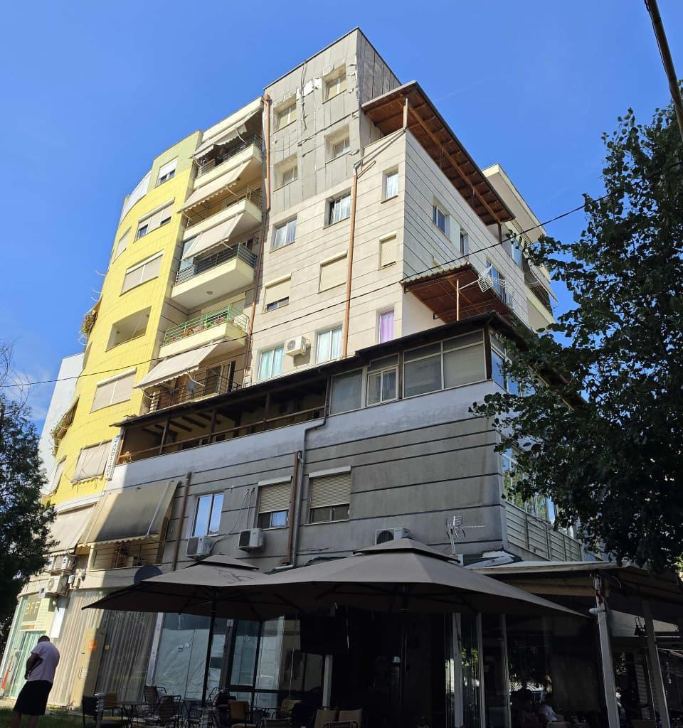Me Affitto: Ufficio 197 m² con 2 🚾📍DON BOSKO (Di fronte alla Chiesa)