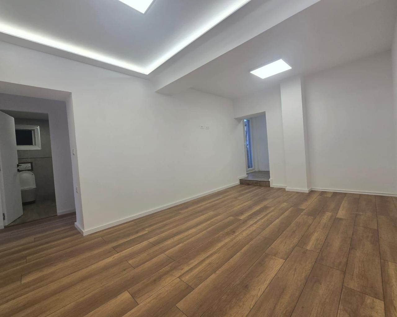 🏠 Ambient për zyra ose perdorim komercial sip 79 m2 !!