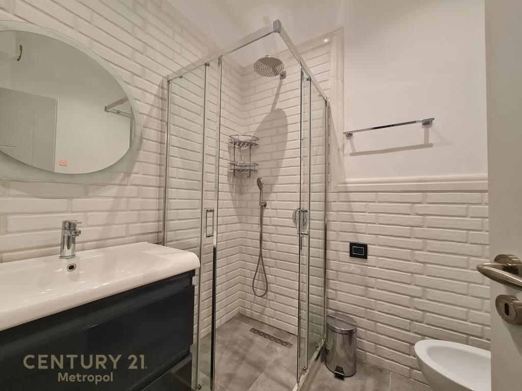Appartamento 2+1+2 in affitto a Lago Secco, Tirana