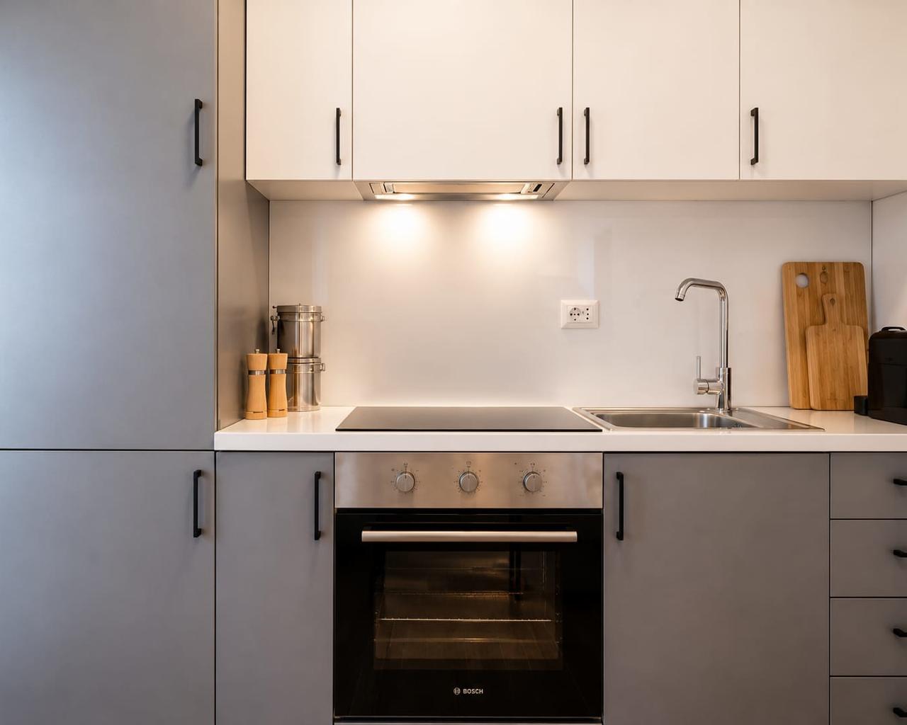 Appartamento 1+1 in vendita – Zona 21 Dhjetori