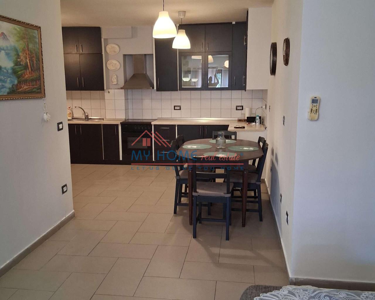 Appartamento 2+1 in affitto in via Myslym Shyri a Tirana