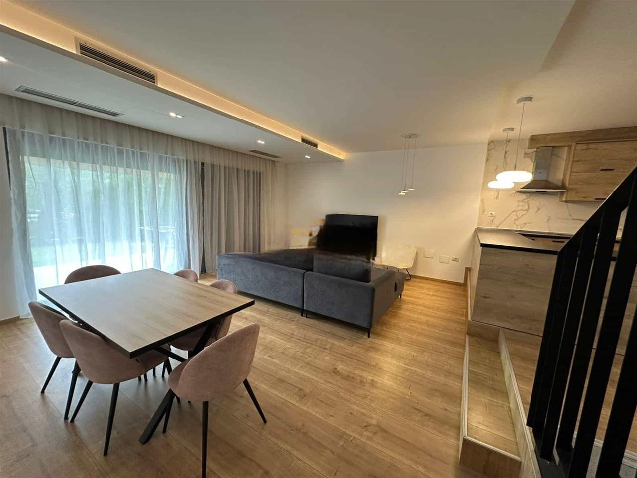 Villa 2 Piani in affitto presso Olive Grove Residence (ID BV2250)