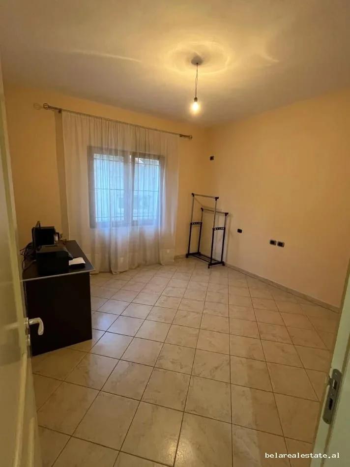 Vile con Piano Terra 2+1 a Kodra e Priftit (ID BV22647) Tirana