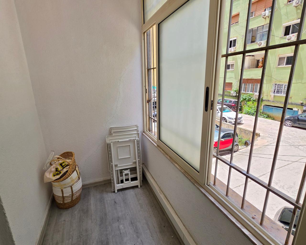 Ufficio: 110 m² Piano 1 Tecnico 📍Petro Nini - 1000€/mese
