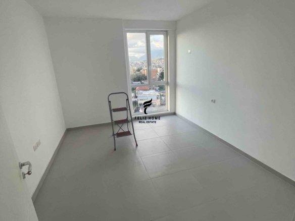 ZYRE ME QERA 108 M2 RRUGA E DIBRES 40.000 LEKE FH-67831