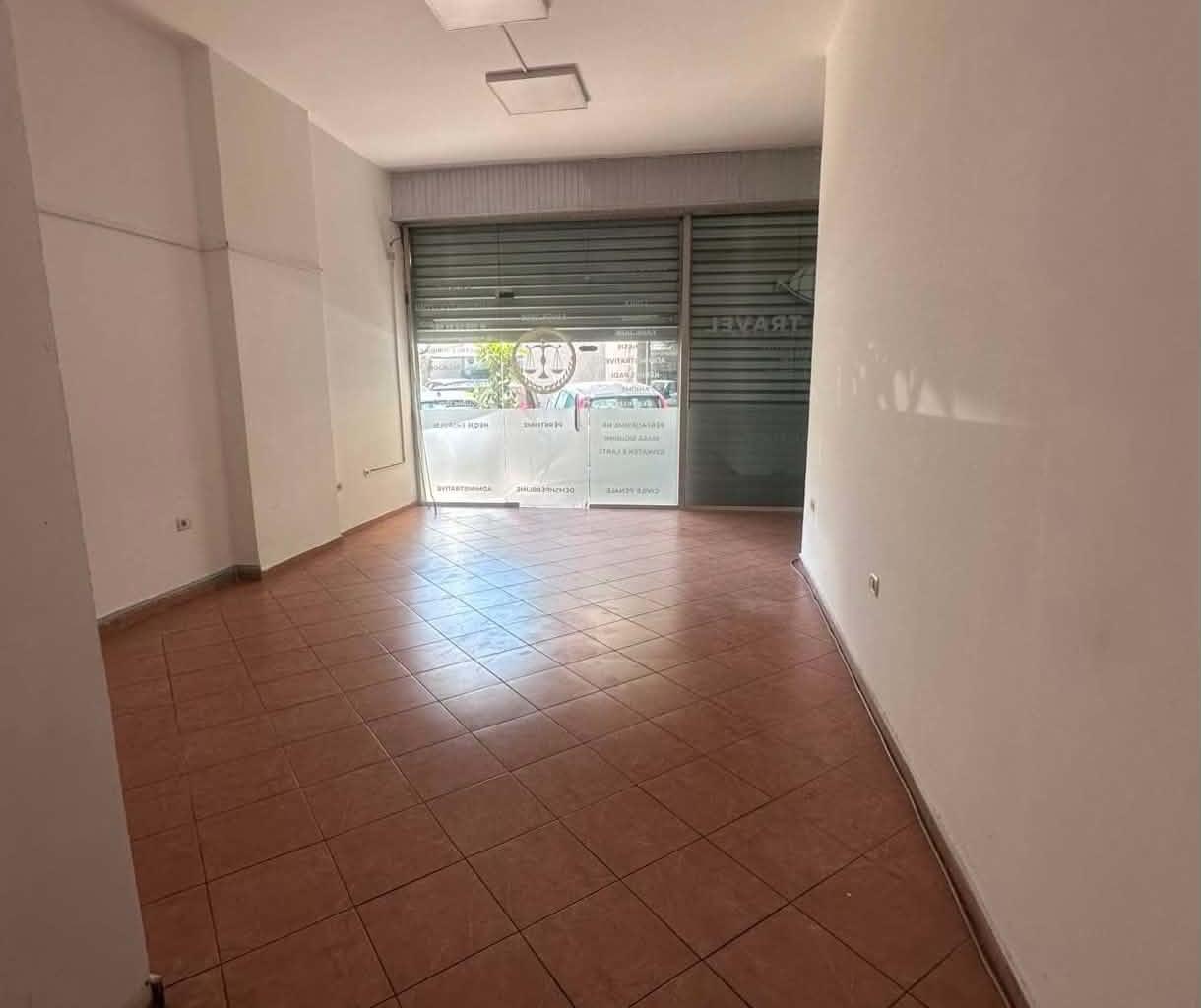Locale Commerciale - Vendita
