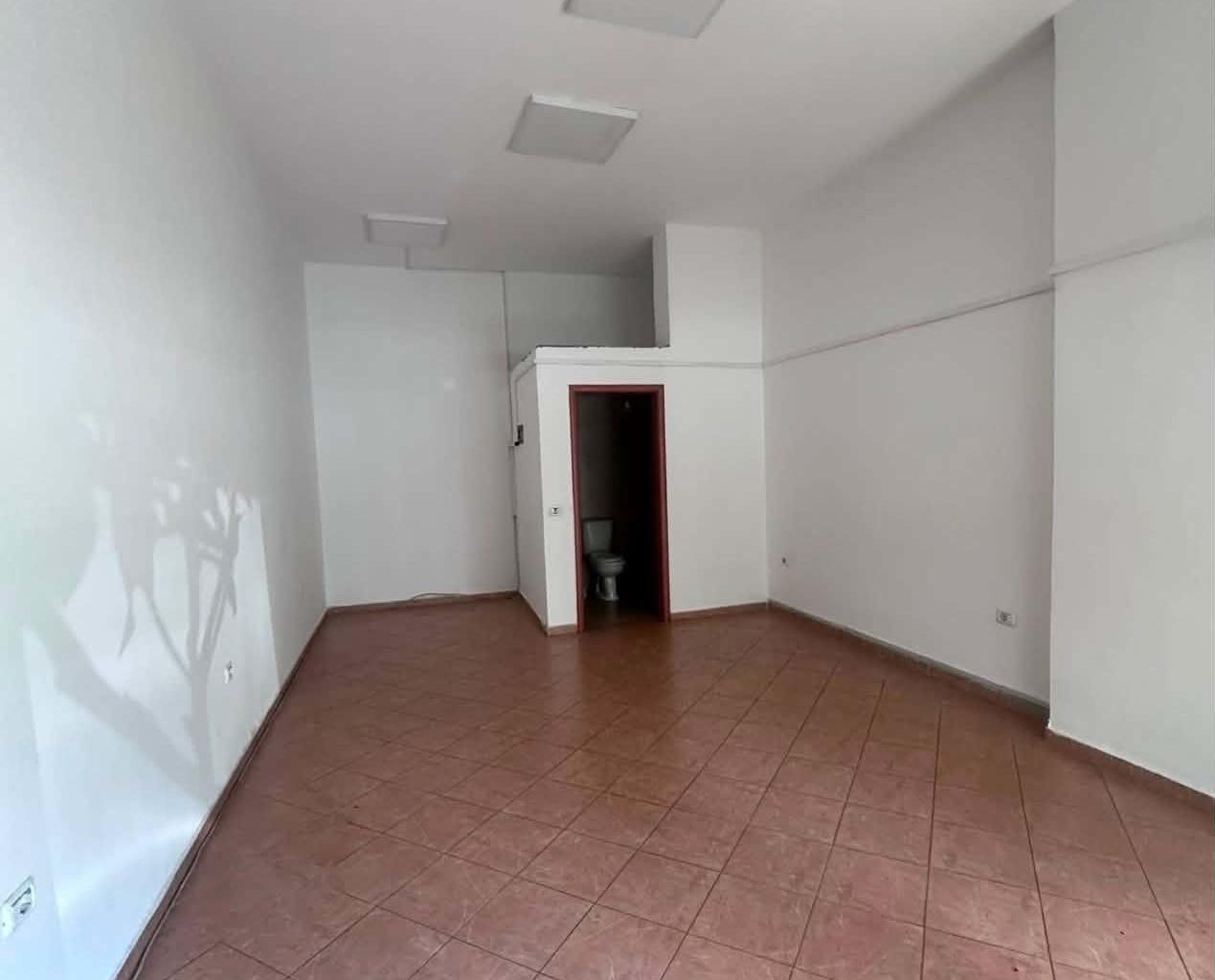 Locale Commerciale - Vendita