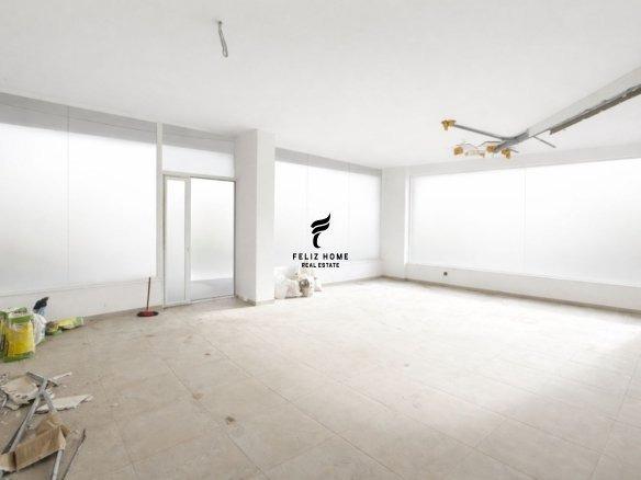 VENDESI NEGOZIO 68 M2 LOCALE SEMI-NUDO 145.000 EURO FH-68122