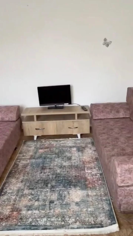 Tirane, Apartment for Rent 1+1, Second Floor, 65 m², 300 € (Xhanfize Keko Street)