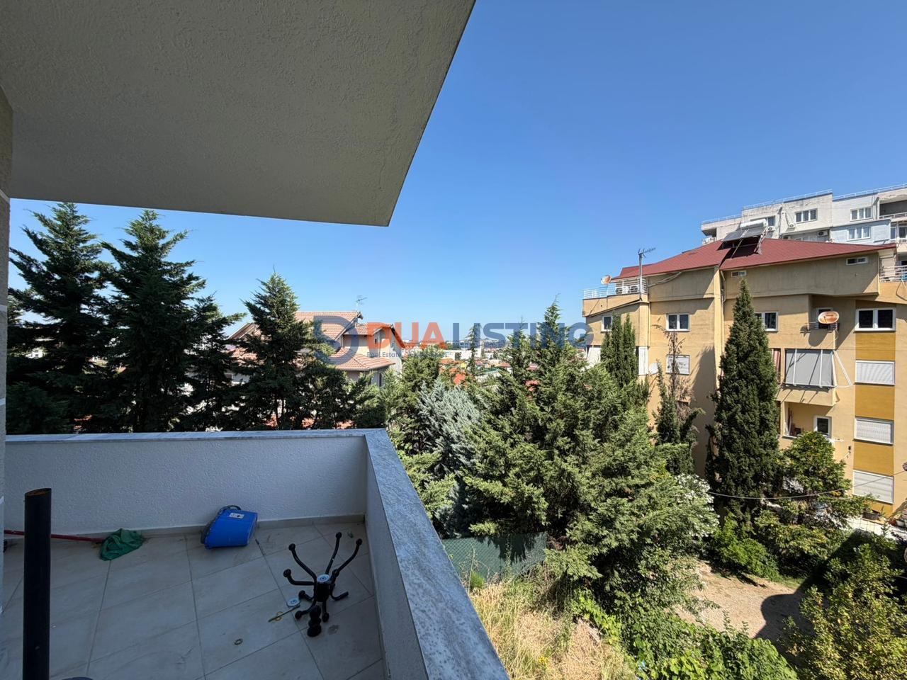 Vendesi, appartamento 2+1+2 vicino a Kodra e Priftit!