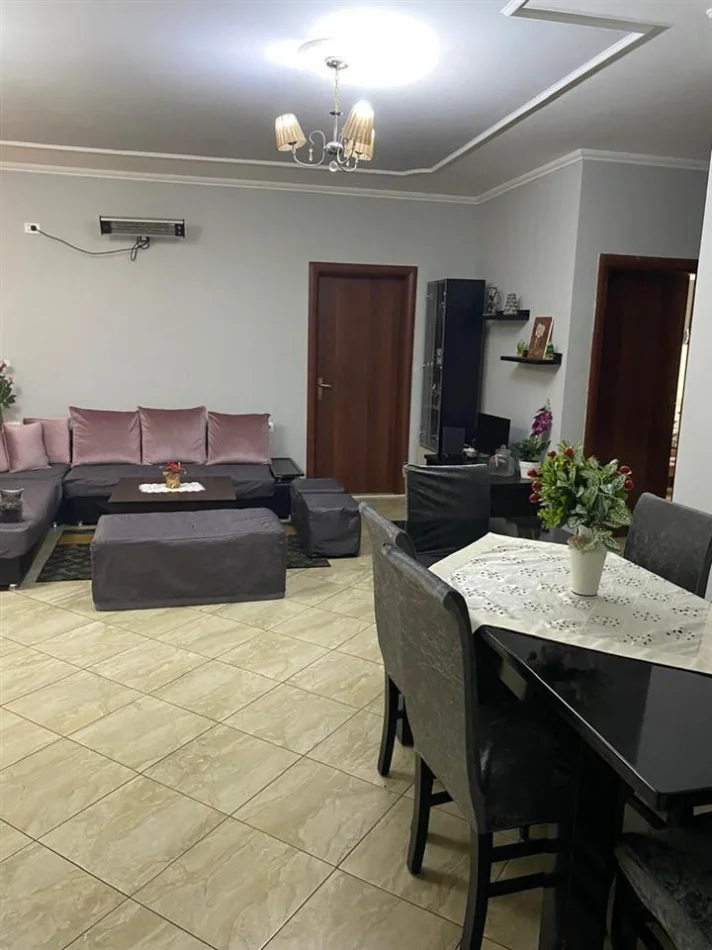 Tirane, vendesi appartamento 2+1 Piano 7, 100 m² 160.000 € (FRESK)