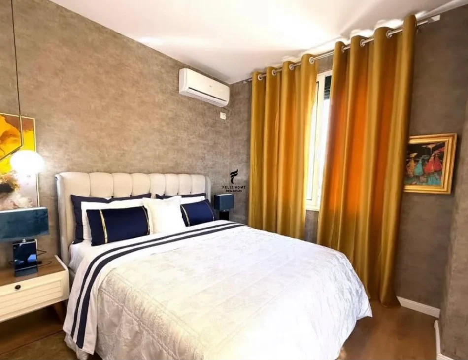 Tirane, affitto mensile appartamento 1+1 Piano 6, 77 m² 750 € (21 dicembre)