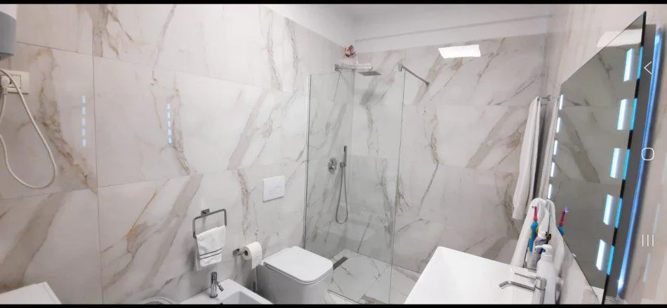 Tirane, vendesi appartamento 2+1+Balcone Piano 6, 107 m² 207.000 € (ASTIR)