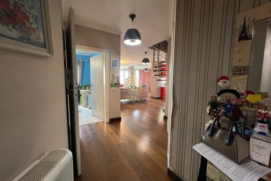 Tirana, vendesi appartamento 2+1 Piano 10, 102 m² 206.000 € (Rruga e Kavajes)