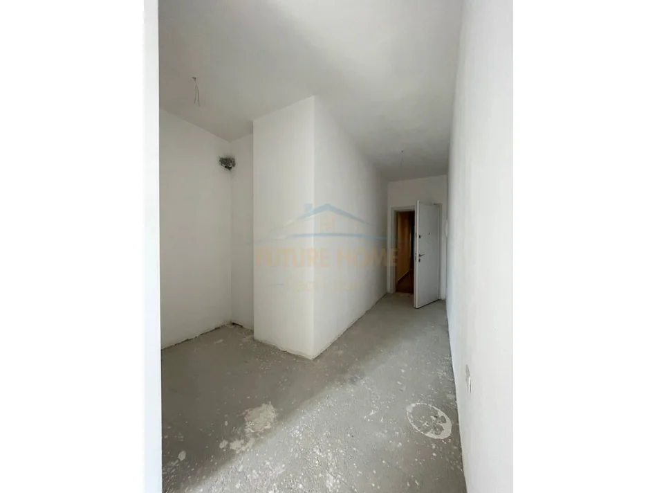 Tirane, vendesi appartamento 3+1+2, Piano 6, 119 m² 203.200 € (Tirana Entry I)