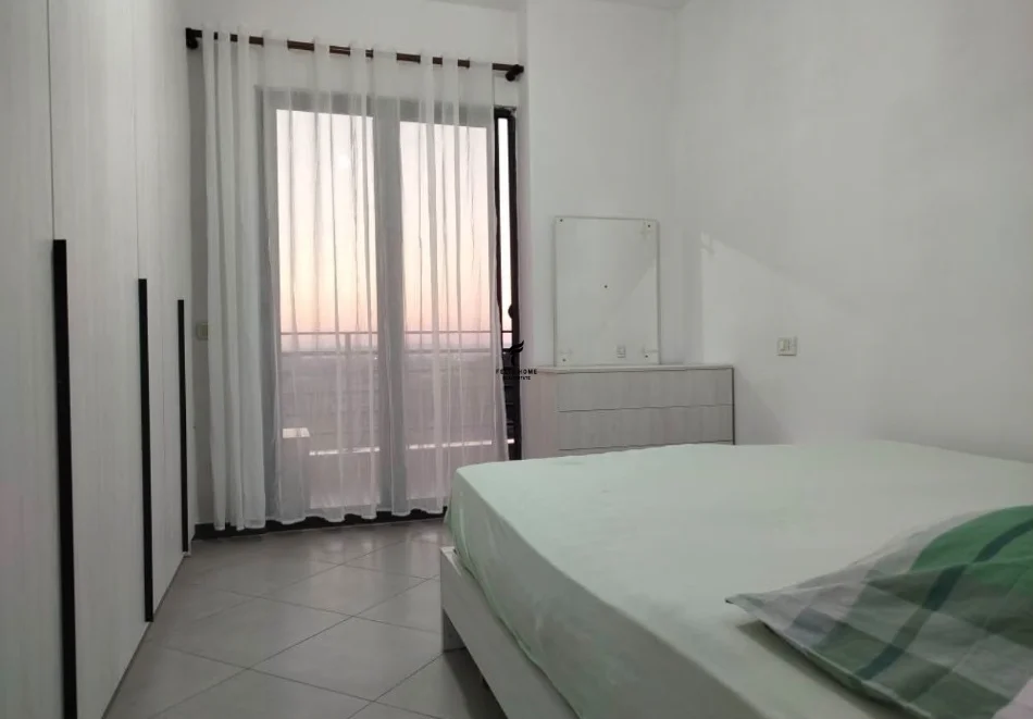 Tirane, shitet apartament 1+1 Kati 7, 76 m² 180.000 € (ASTIR)