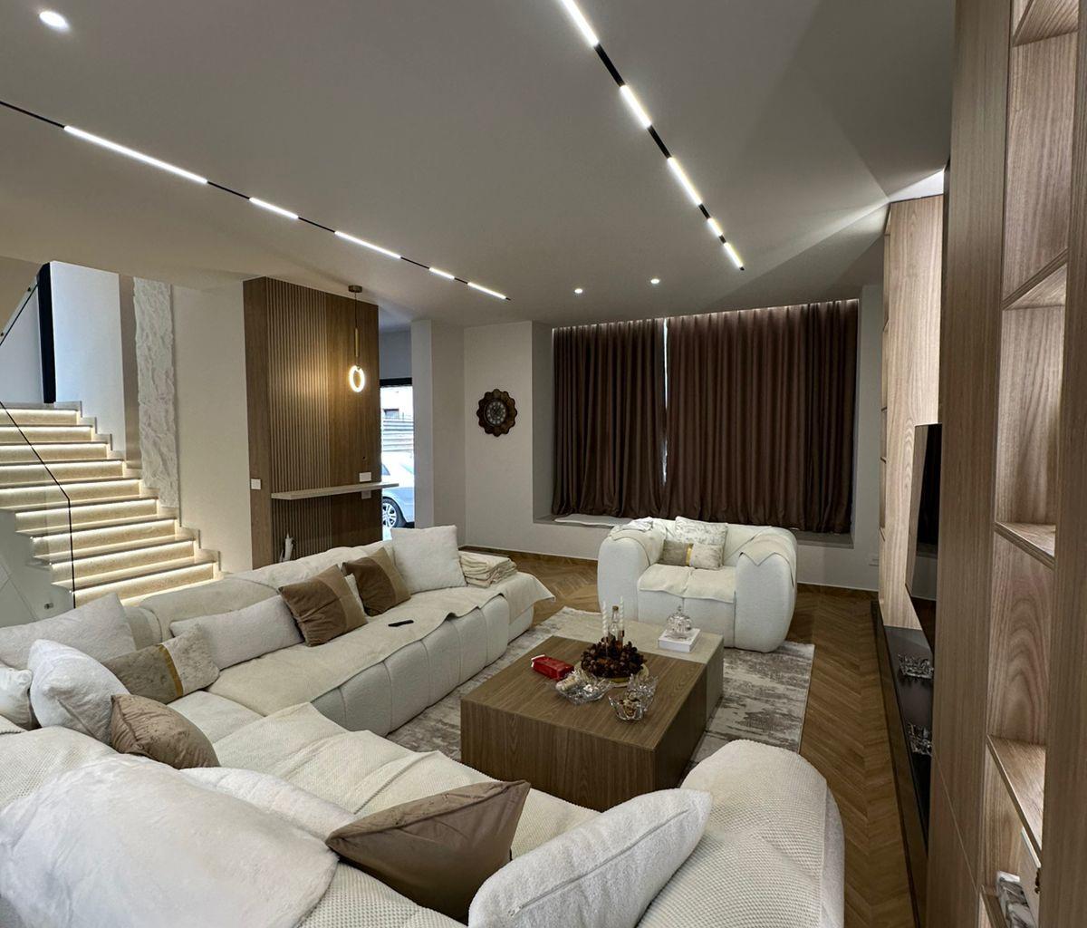 ✨ LUXURY VILLA FOR RENT – VILLA ROSES, FARKË 🌿