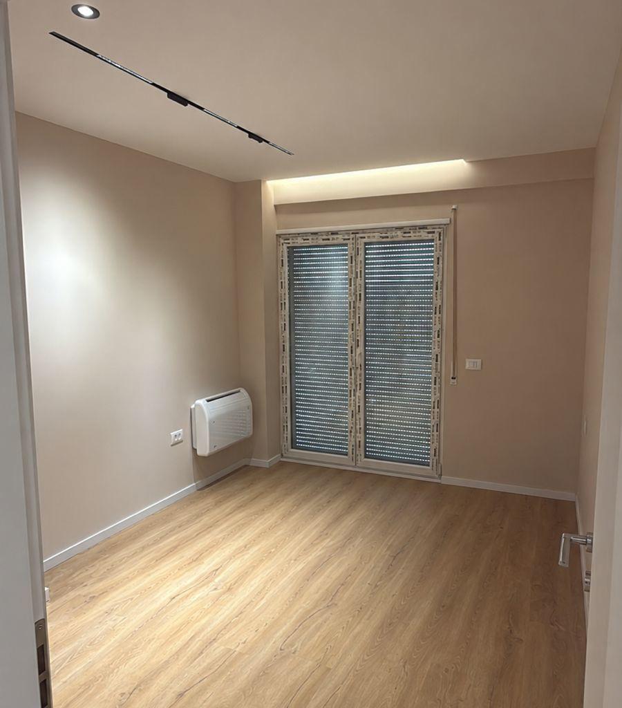 Ufficio in affitto (85m2): 60.000 Lekë/Mese 📍Ex Piazza Shqiponja