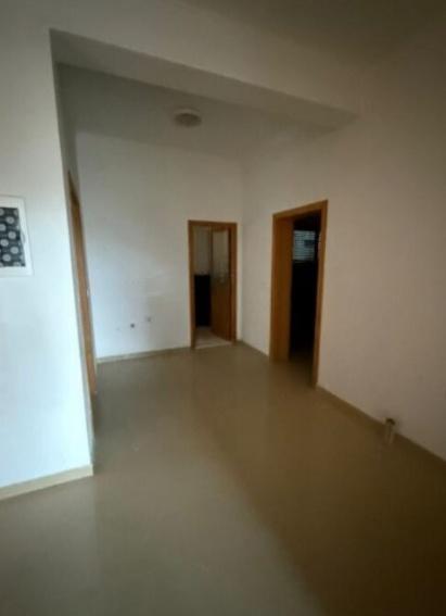 Vendesi Villa di 4 piani con 4 ingressi – Sopra le Ville Tedesche
