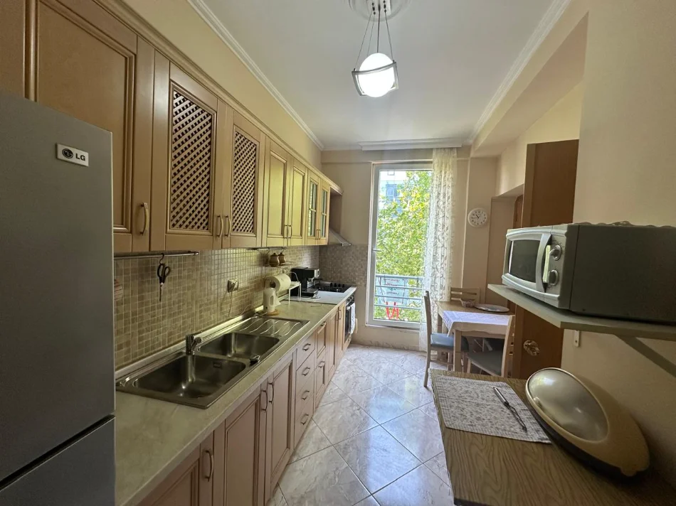 Tirane, for Rent 1+1 Apartment with Balcony, 4th Floor, 70 m², 500 € (Dritan Hoxha Street)