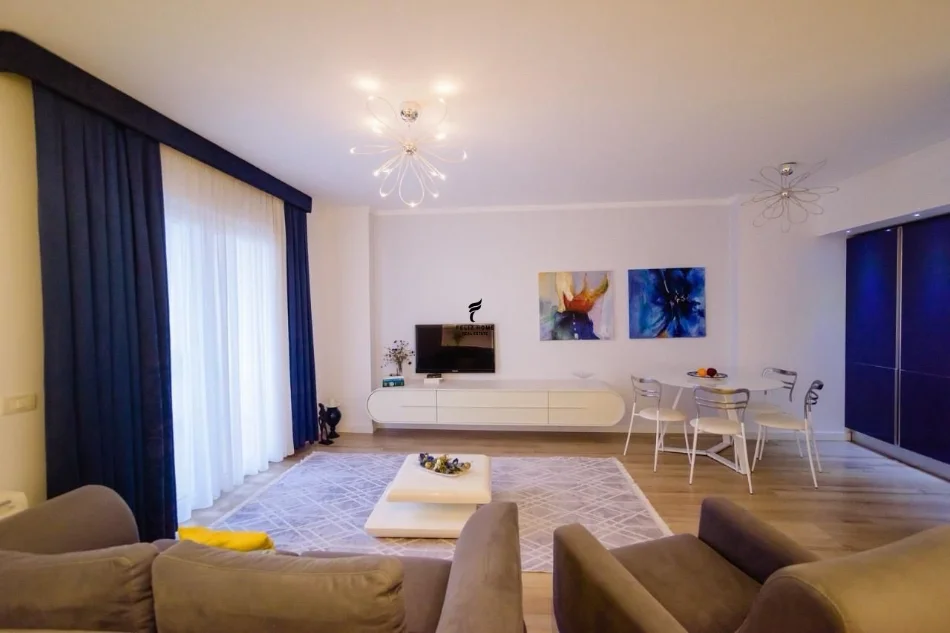 Tirane, affitto appartamento 2+1 Piano 5, 105 m² 900 € (BULEVARDI ZHAN D’ARK)