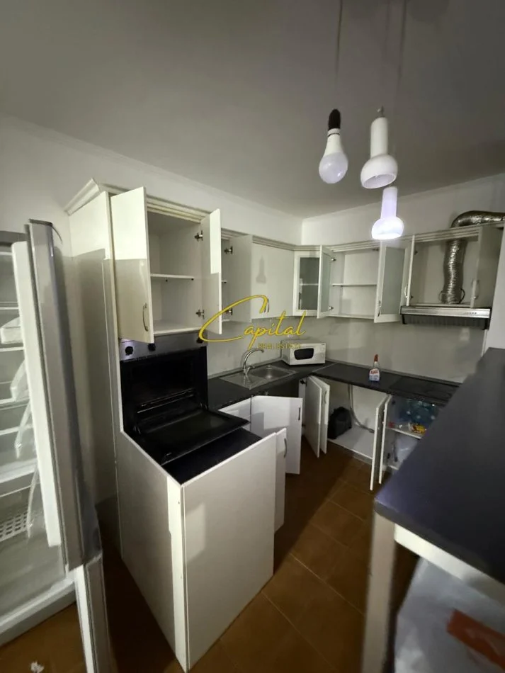 Tirane, Rental 1+1 Apartment, 5th Floor, 65 m², €400 (Yzberisht)
