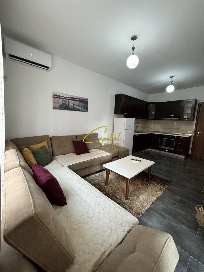 Tirane, 2+1 Apartment for Rent, First Floor, 105 m², €540 (ASTIR)