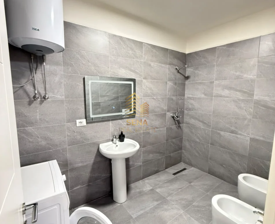 Tirane, for rent 1+1 apartment with balcony, 9th floor, 65 m², €450 (Astir-Kompleksi Jolla)
